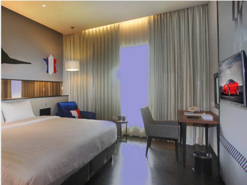 Cabin Hotel Jakarta Exteriör bild