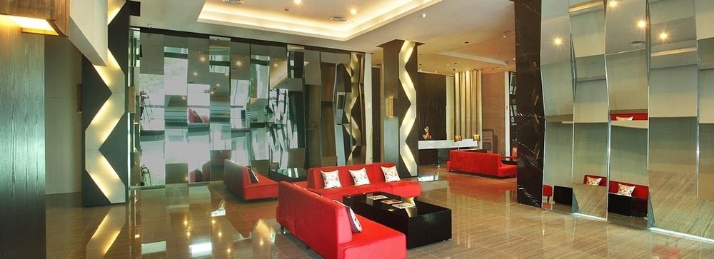 Cabin Hotel Jakarta Exteriör bild