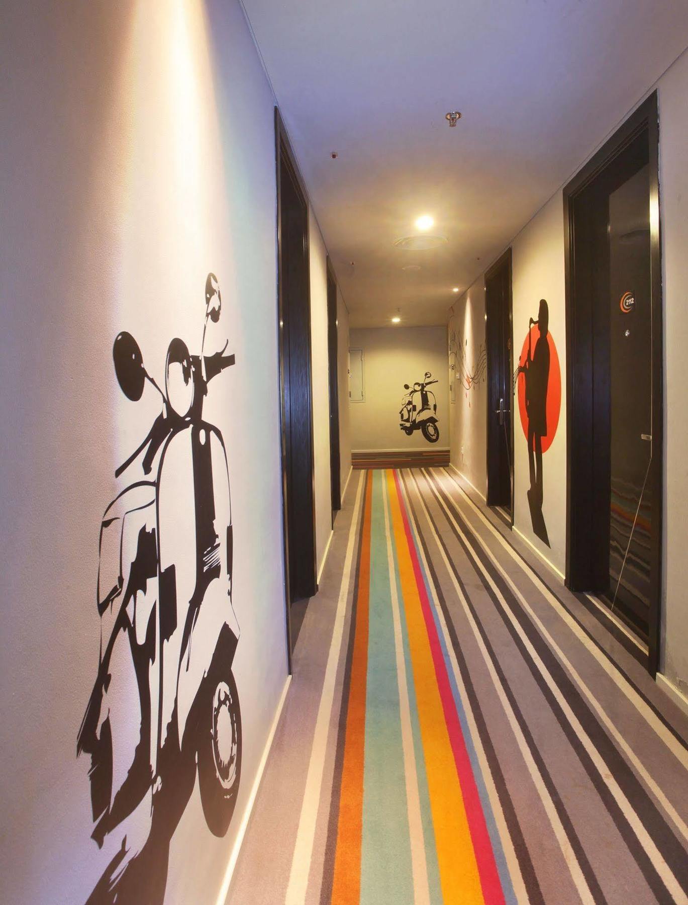 Cabin Hotel Jakarta Exteriör bild